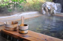 Onsen Besuch in Japan in Wellness Pur.